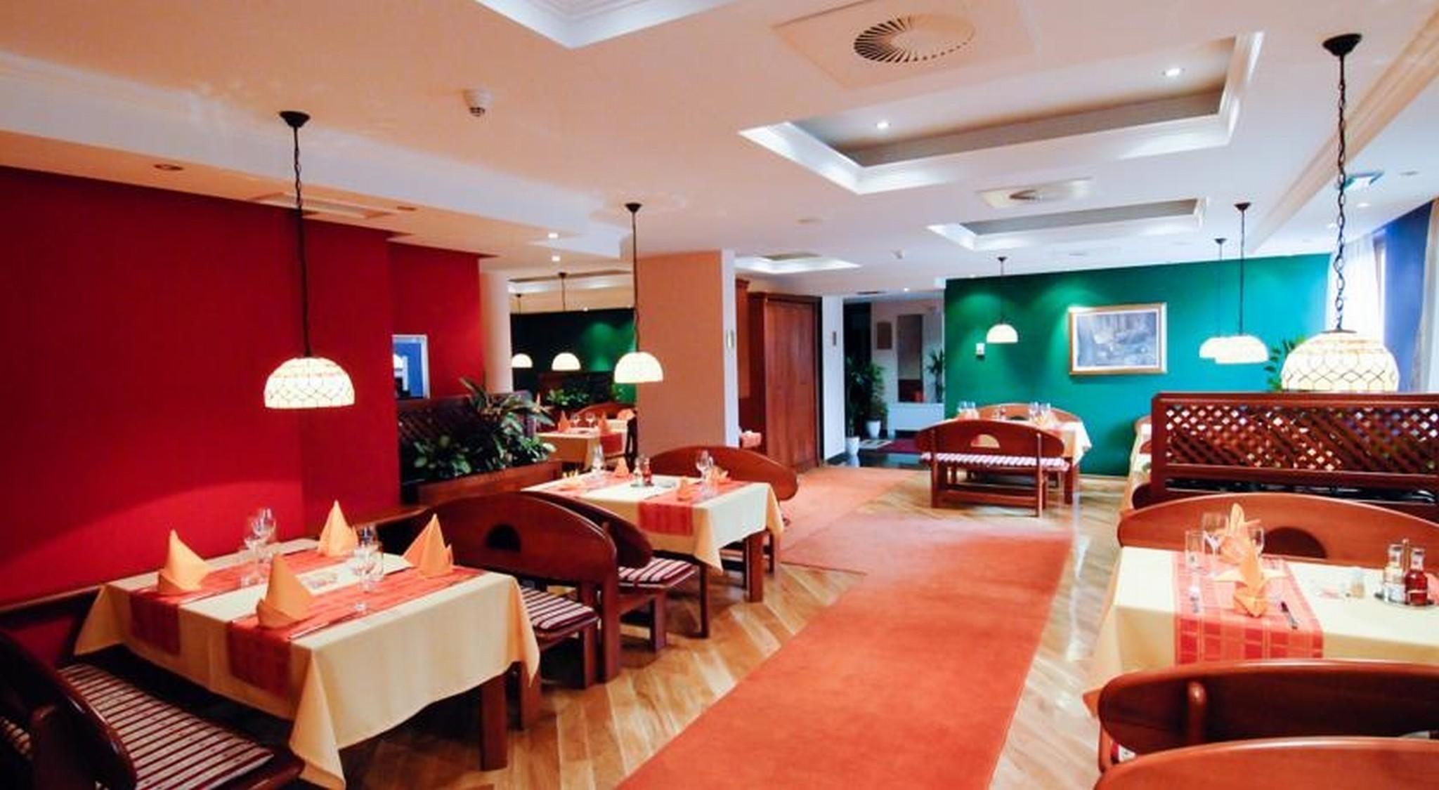 Hotel M3 Donje Mladice Dış mekan fotoğraf