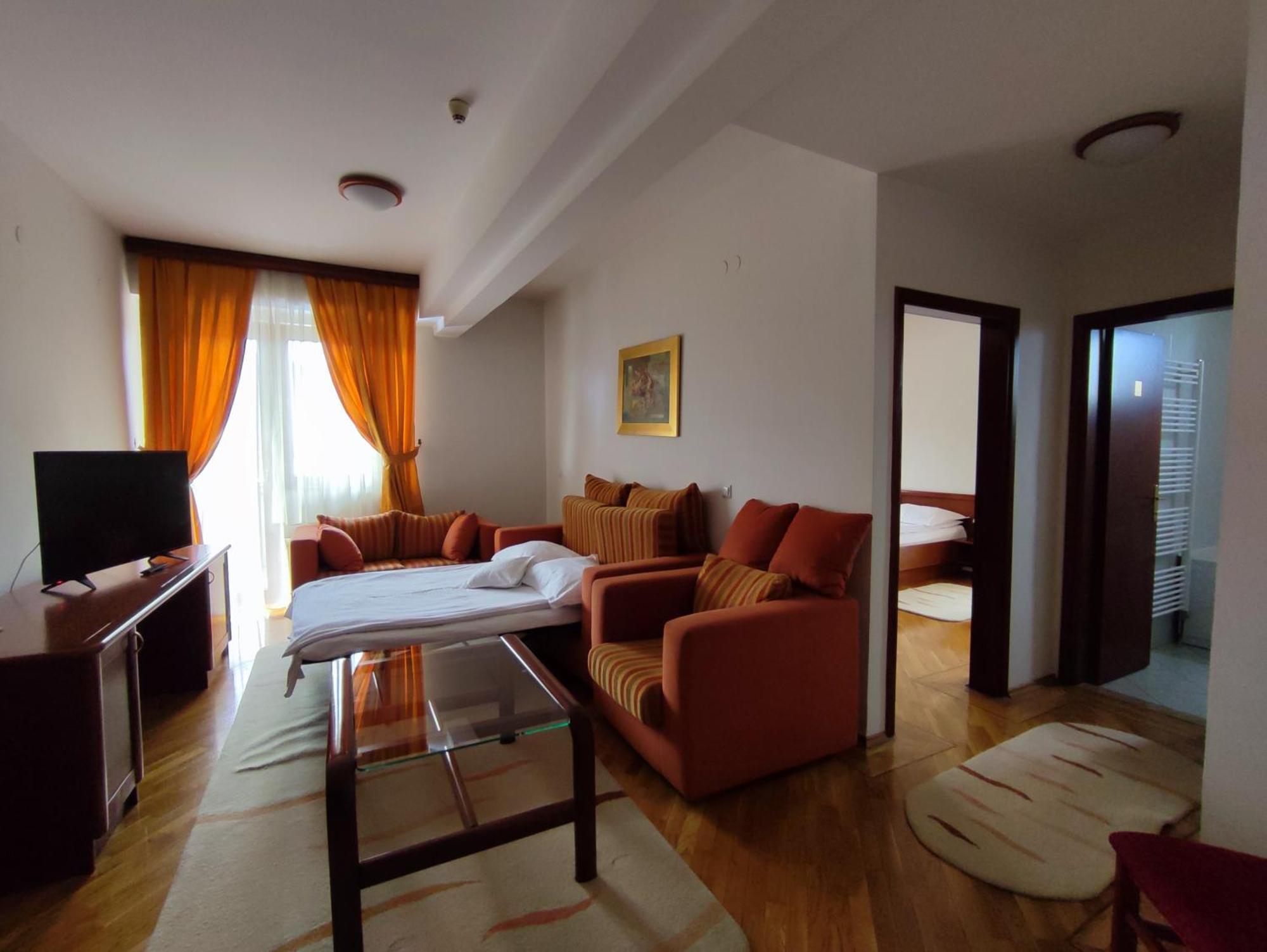 Hotel M3 Donje Mladice Dış mekan fotoğraf