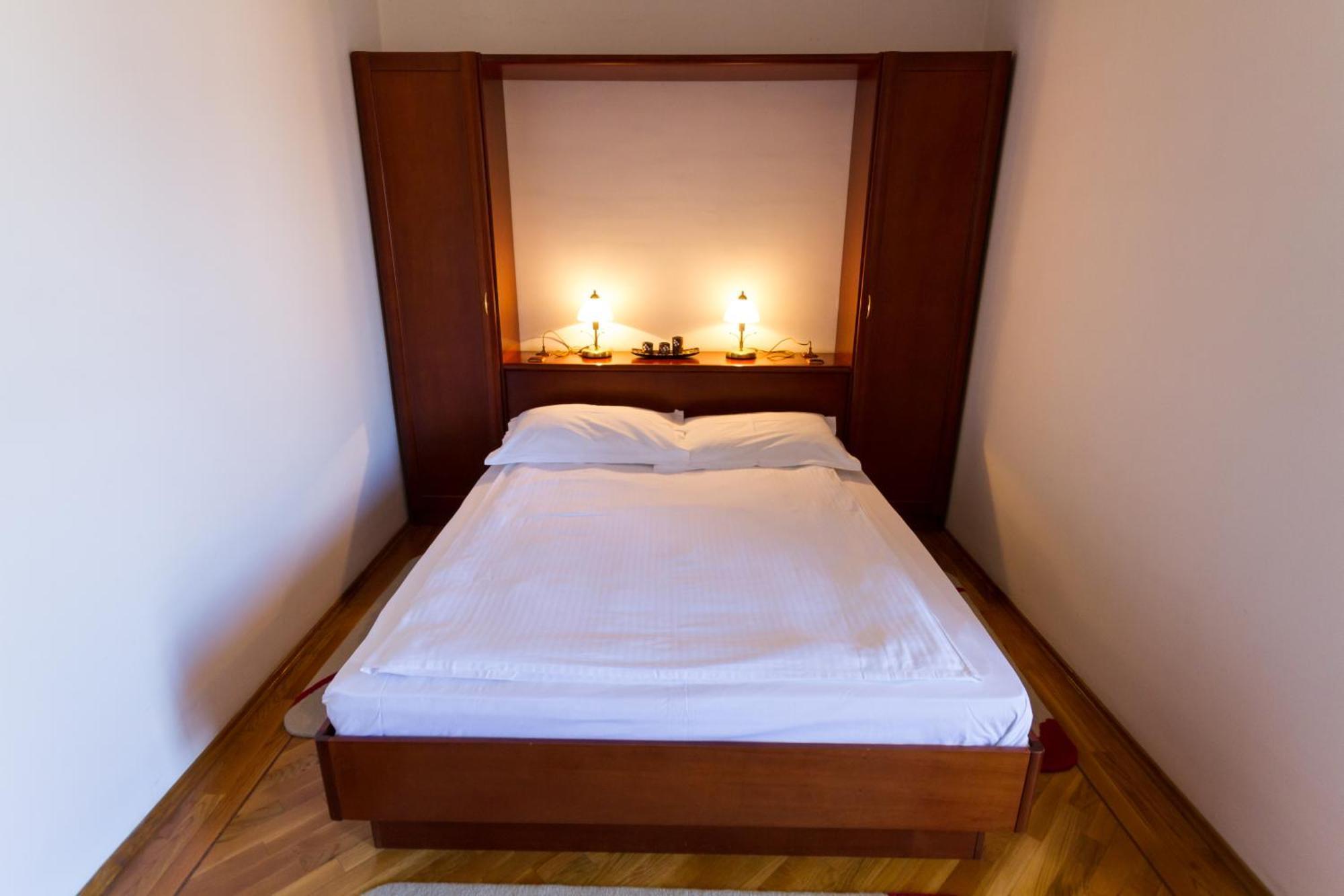 Hotel M3 Donje Mladice Oda fotoğraf